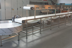 BCLI-nastro-trasportatore-e-tavolo-rotante-per-macello