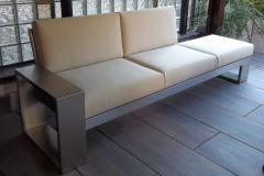 Divano-inox-design-per-balcone-3